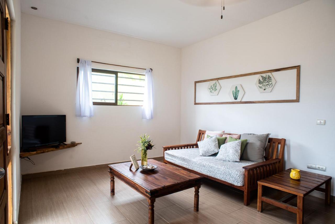 Nautilus Surf & Yoga Villas Santa Teresa Playa Santa Teresa  Exteriör bild