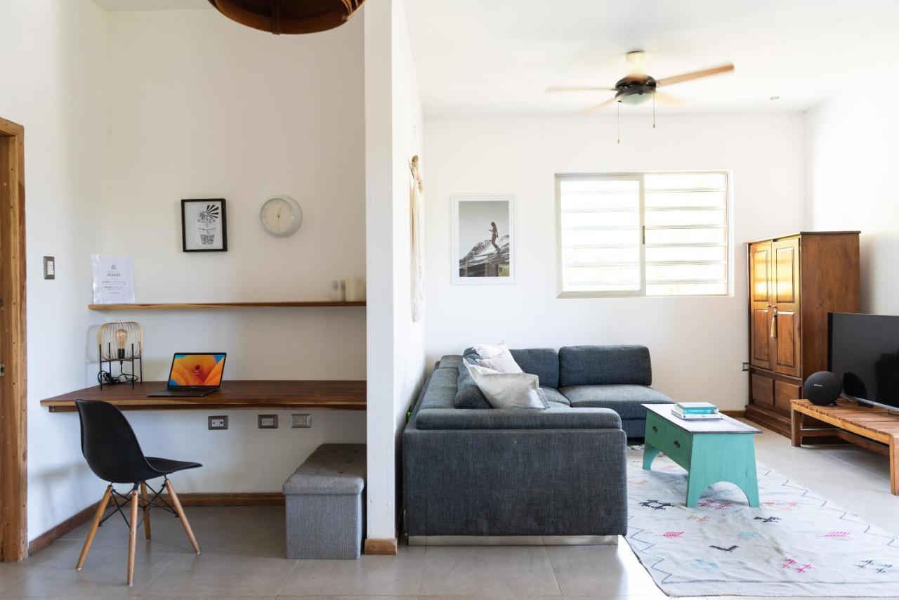 Nautilus Surf & Yoga Villas Santa Teresa Playa Santa Teresa  Exteriör bild